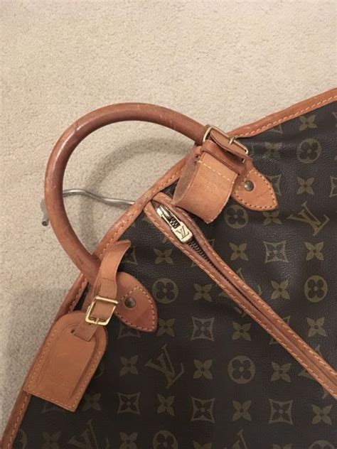 borsa louis vuitton con targhetta